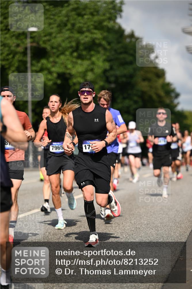 29.06.2025 - hella hamburg halbmarathon Dr. Thomas Lammeyer http://msf.ph/oto/8213252 29.06.2025 09:49:07 Kennedybrücke 57, 1686, 1707, 1894, 4129, 4463, 5187, 5550, 6878, 7055, 7186, 7880, 7965, 8062, 8190, 9345, 10484, 10876, 11120 meine-sportfotos.de