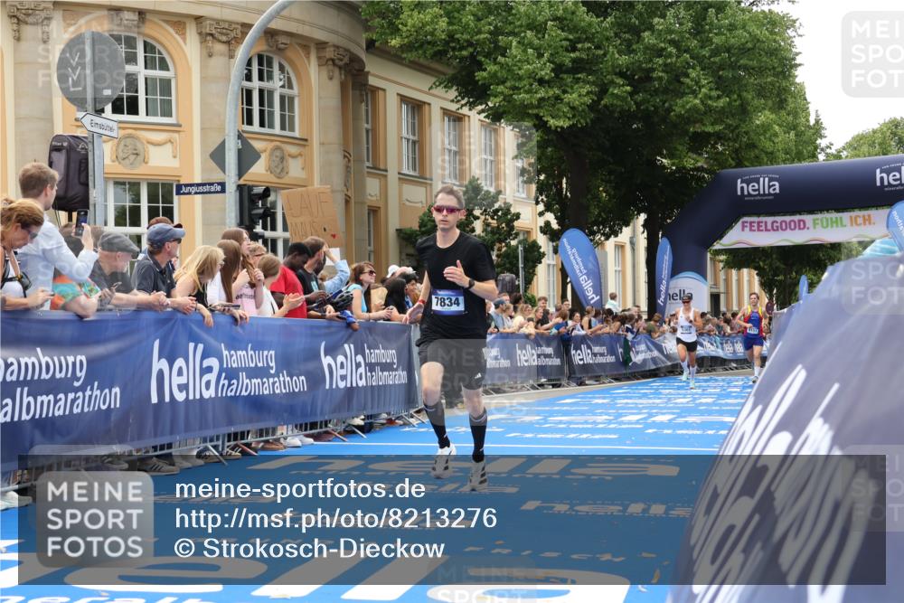29.06.2025 - hella hamburg halbmarathon Strokosch-Dieckow http://msf.ph/oto/8213276 29.06.2025 10:23:40 Ziel 5301, 6699, 7834, 9151, 10780 meine-sportfotos.de