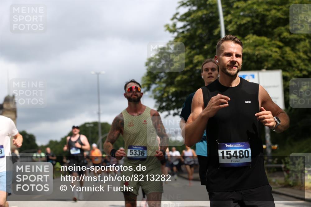 29.06.2025 - hella hamburg halbmarathon Yannick Fuchs http://msf.ph/oto/8213282 29.06.2025 10:45:25 20KM 1335, 1366, 2411, 2636, 2718, 2823, 2946, 4033, 4297, 4404, 4839, 4967, 5087, 5336, 5600, 5820, 7224, 7943, 8508, 8930, 8989, 9214, 9476, 9739, 9793, 9959, 10057, 10215, 10508, 10603, 10667, 10691, 10868, 11124, 11512, 11625, 11733, 12450, 13073, 13403, 13707, 13799, 14012, 14248, 14458, 15426, 15480, 15496, 15871, 15899, 16666, 16907, 17131, 17530, 17823, 18820, 19007, 19020, 19053 meine-sportfotos.de