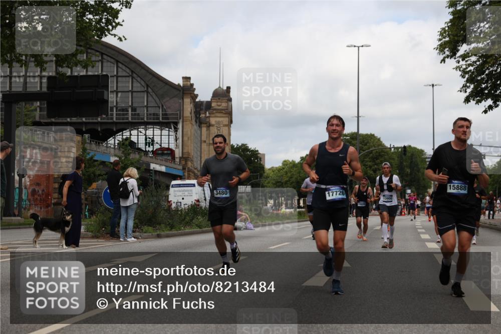 29.06.2025 - hella hamburg halbmarathon Yannick Fuchs http://msf.ph/oto/8213484 29.06.2025 10:32:35 20KM 1505, 3480, 5791, 7152, 7154, 7229, 7743, 8002, 8571, 9171, 9643, 9944, 10793, 10922, 11106, 11952, 13148, 13595, 13900, 14274, 15303, 15382, 15888, 16698, 17726, 18193, 18276, 18277, 18529, 18584, 18723 meine-sportfotos.de