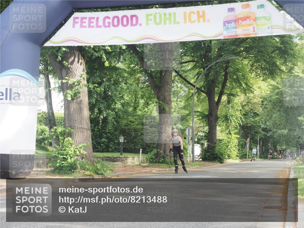 29.06.2025 - hella hamburg halbmarathon KatJ http://msf.ph/oto/8213488 29.06.2025 09:35:36 Zwischen KM18-KM19  meine-sportfotos.de