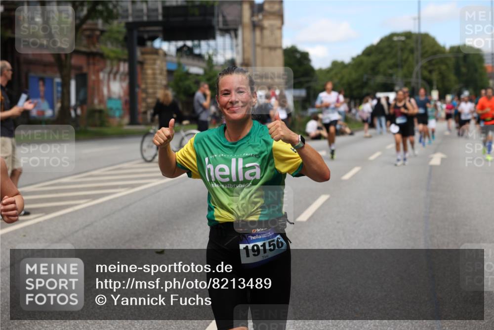 29.06.2025 - hella hamburg halbmarathon Yannick Fuchs http://msf.ph/oto/8213489 29.06.2025 11:23:21 20KM 1025, 1890, 2588, 3430, 3600, 3601, 3708, 3753, 4314, 4580, 5406, 5437, 5561, 5658, 5965, 6103, 6746, 6787, 8187, 8717, 8855, 9780, 10336, 10826, 10921, 11168, 11245, 11984, 12073, 12326, 12758, 13045, 13842, 14000, 14099, 14610, 14611, 14649, 15409, 15739, 15847, 15853, 16115, 18369, 18860, 19156 meine-sportfotos.de