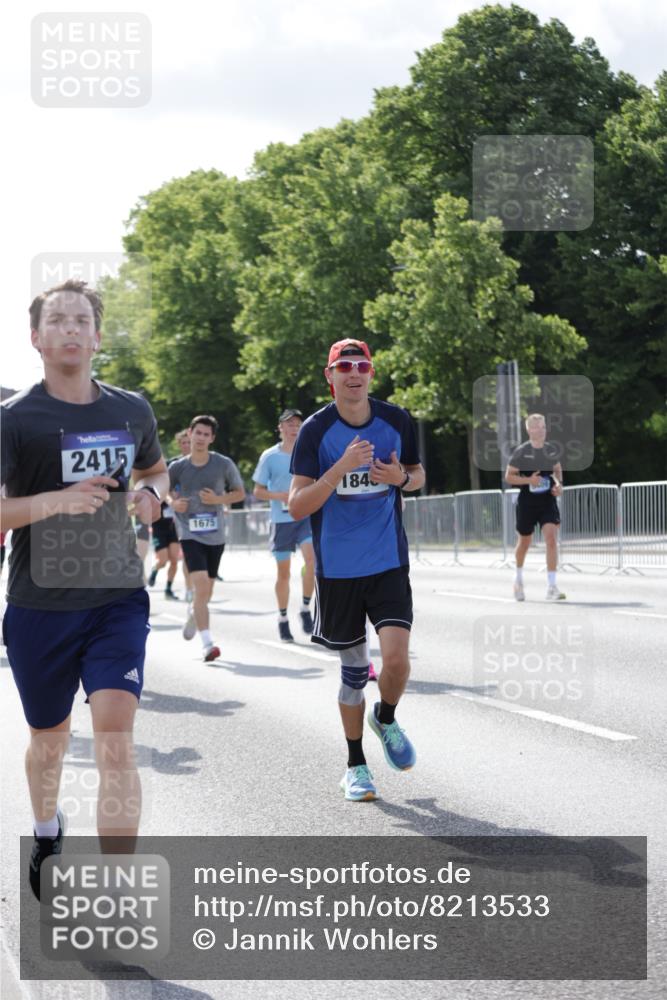 29.06.2025 - hella hamburg halbmarathon Jannik Wohlers http://msf.ph/oto/8213533 29.06.2025 09:49:40 Lombardsbrücke 1615, 1675, 1800, 1803, 2415, 3530, 4318, 4528, 5248, 5409, 6123, 6682, 6704, 7495, 7774, 8629, 8925, 9294, 9711, 9979, 10894, 12327, 12540, 12554, 13457, 14560, 14691, 15225, 15336, 15351, 15435, 15521, 16648, 17125, 17177, 17214, 17215, 17620, 17971, 17973, 18149, 18173, 18275, 18276, 18412, 18464, 18529, 18734, 19090 meine-sportfotos.de