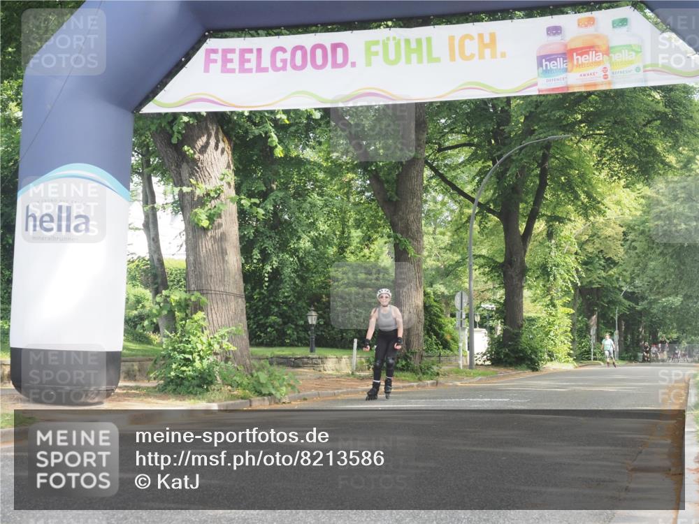 29.06.2025 - hella hamburg halbmarathon KatJ http://msf.ph/oto/8213586 29.06.2025 09:35:37 Zwischen KM18-KM19  meine-sportfotos.de