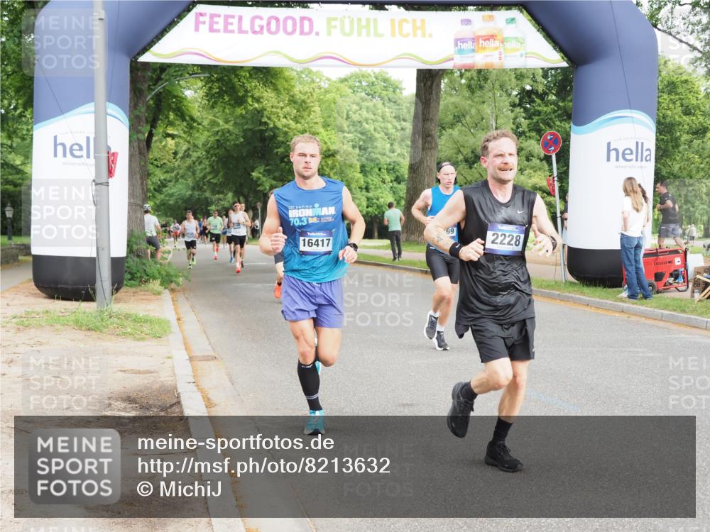 29.06.2025 - hella hamburg halbmarathon MichiJ http://msf.ph/oto/8213632 29.06.2025 10:23:25 Zwischen KM18-KM19 1743, 5269, 11019, 13167, 13493, 13494, 15500, 16417, 17877, 18026, 19022 meine-sportfotos.de