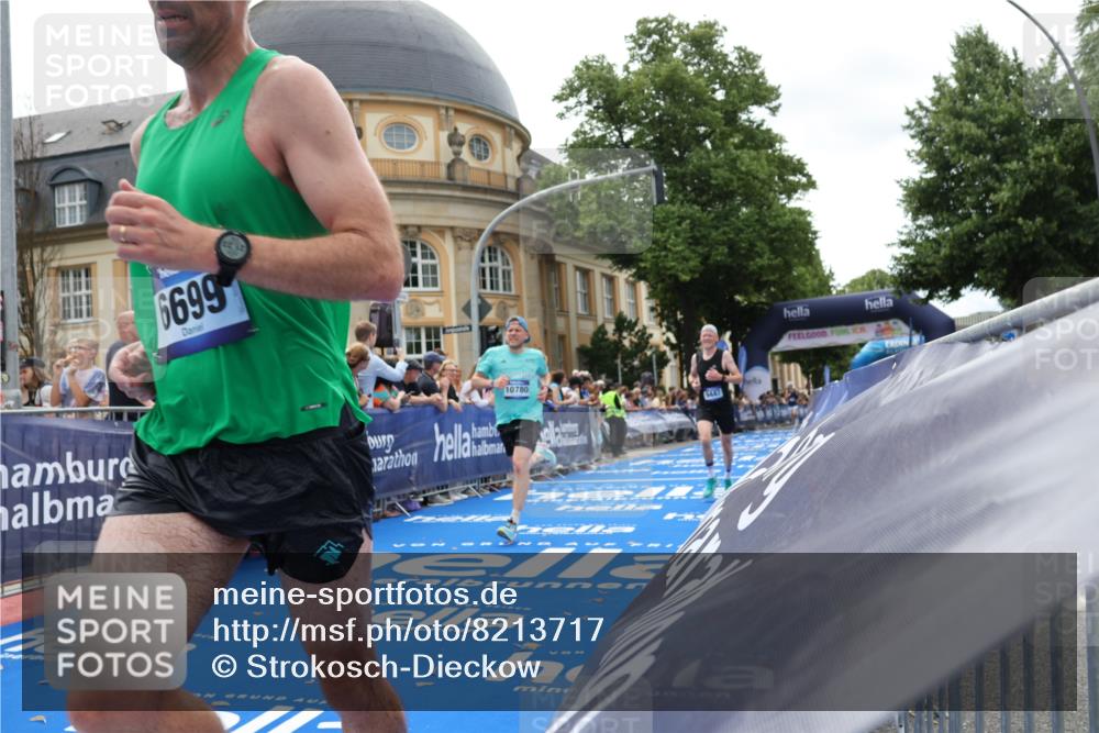 29.06.2025 - hella hamburg halbmarathon Strokosch-Dieckow http://msf.ph/oto/8213717 29.06.2025 10:23:51 Ziel 6699, 7963, 9447, 10780, 11194, 12360, 13440 meine-sportfotos.de