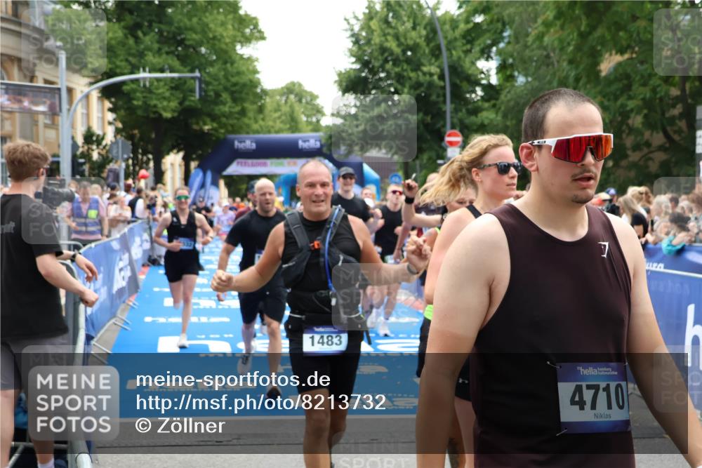 29.06.2025 - hella hamburg halbmarathon Zöllner http://msf.ph/oto/8213732 29.06.2025 11:22:18 Ziel 1483, 1513, 5369, 9204, 9369, 10174, 10622, 10808, 12859, 13573, 15436, 15473, 16190, 16704, 18245, 18256 meine-sportfotos.de
