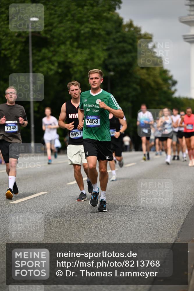 29.06.2025 - hella hamburg halbmarathon Dr. Thomas Lammeyer http://msf.ph/oto/8213768 29.06.2025 10:12:44 Kennedybrücke 1147, 1188, 2190, 2427, 2978, 4859, 5100, 5885, 6590, 6674, 6918, 7198, 7348, 7453, 9457, 9616, 9718, 9823, 9966, 10092, 10857 meine-sportfotos.de