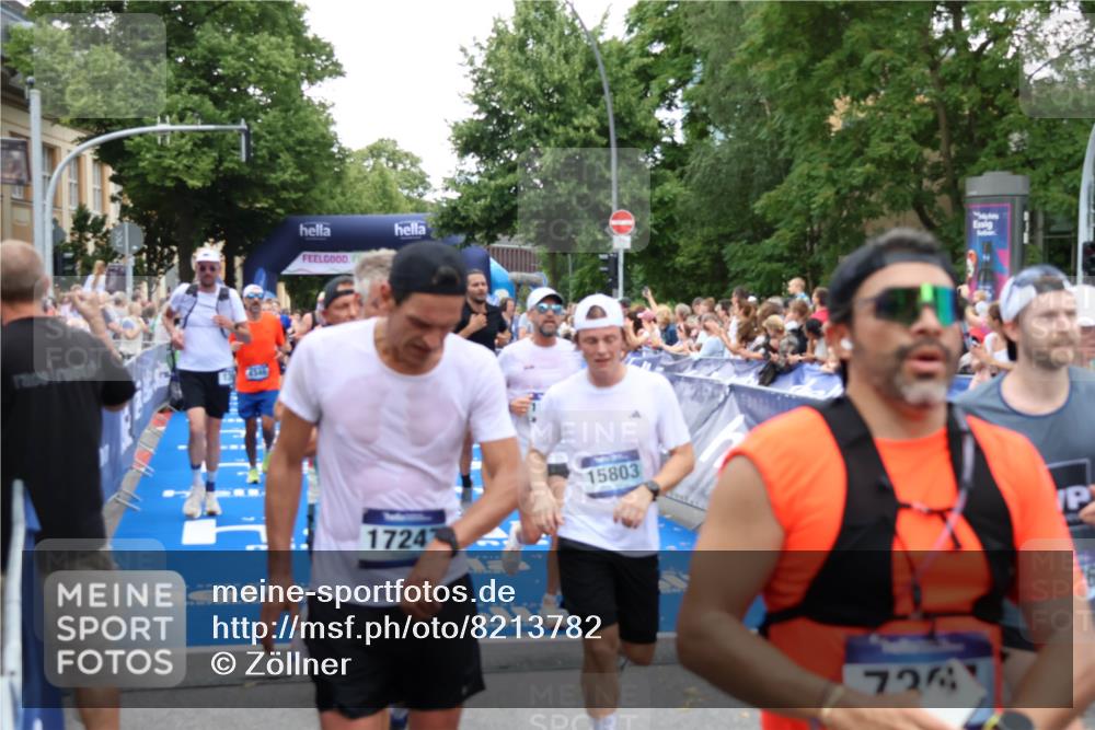 29.06.2025 - hella hamburg halbmarathon Zöllner http://msf.ph/oto/8213782 29.06.2025 10:50:42 Ziel 1399, 1750, 2788, 4346, 6662, 6712, 7134, 7583, 7786, 7952, 8576, 9057, 11214, 11356, 13701, 13808, 13875, 15519, 15803, 16291, 17179, 18006, 18413, 18820 meine-sportfotos.de