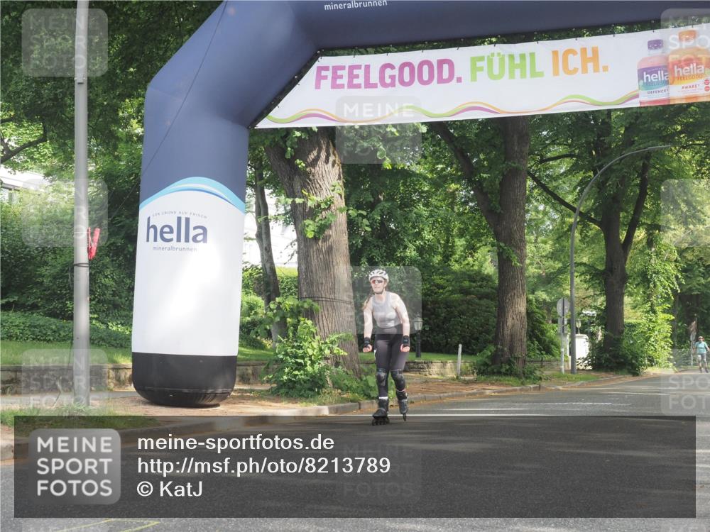 29.06.2025 - hella hamburg halbmarathon KatJ http://msf.ph/oto/8213789 29.06.2025 09:35:38 Zwischen KM18-KM19  meine-sportfotos.de