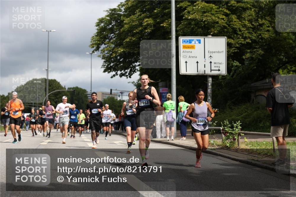 29.06.2025 - hella hamburg halbmarathon Yannick Fuchs http://msf.ph/oto/8213791 29.06.2025 10:45:28 20KM 1335, 1366, 2636, 2718, 2823, 2946, 4033, 4297, 4404, 4839, 4967, 5087, 5336, 5600, 5820, 7224, 7943, 8508, 8856, 8930, 8989, 9214, 9476, 9656, 9739, 9793, 9869, 9959, 10057, 10508, 10603, 10667, 10691, 10868, 11124, 11512, 11625, 11733, 12450, 13073, 13403, 13707, 13726, 13799, 14012, 14248, 14458, 14994, 15426, 15480, 15496, 15871, 15899, 16666, 16907, 17131, 17530, 18820, 19007, 19020, 19053 meine-sportfotos.de