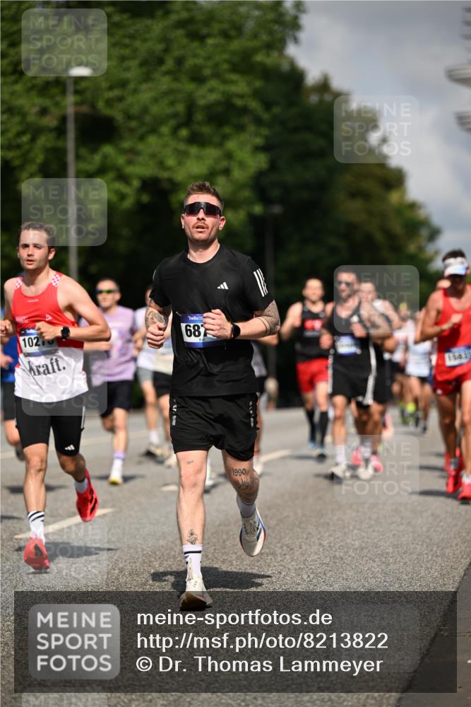 29.06.2025 - hella hamburg halbmarathon Dr. Thomas Lammeyer http://msf.ph/oto/8213822 29.06.2025 09:49:10 Kennedybrücke 57, 1686, 1707, 1894, 4463, 5187, 5550, 6878, 7055, 7186, 7880, 7965, 8062, 9345, 10484, 10876, 11120 meine-sportfotos.de