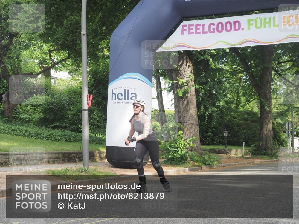 29.06.2025 - hella hamburg halbmarathon KatJ http://msf.ph/oto/8213879 29.06.2025 09:35:39 Zwischen KM18-KM19  meine-sportfotos.de