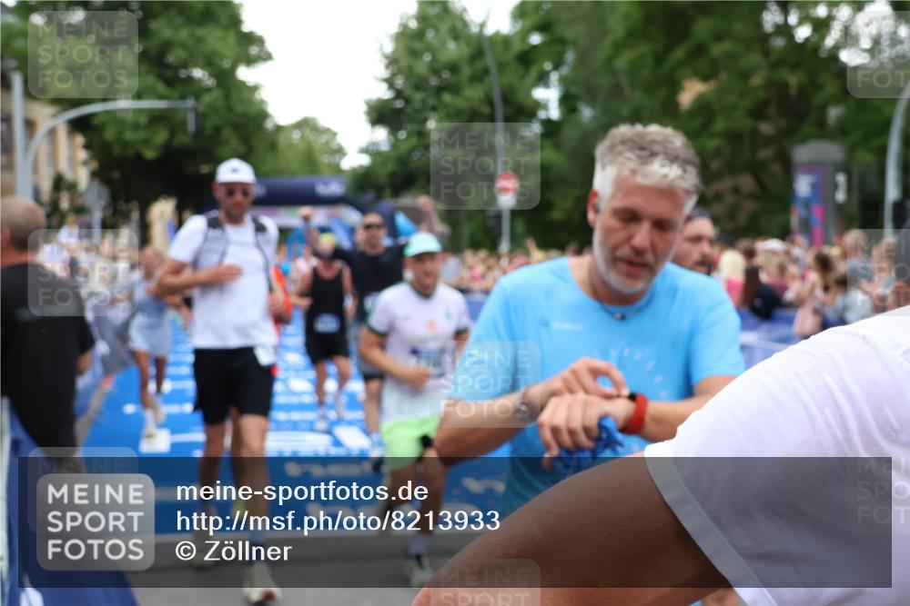 29.06.2025 - hella hamburg halbmarathon Zöllner http://msf.ph/oto/8213933 29.06.2025 10:50:44 Ziel 1399, 2234, 2788, 4346, 6662, 6712, 7134, 7583, 7786, 7952, 9057, 11356, 13701, 13808, 13875, 15519, 16291, 17908, 18229, 18413, 18820 meine-sportfotos.de