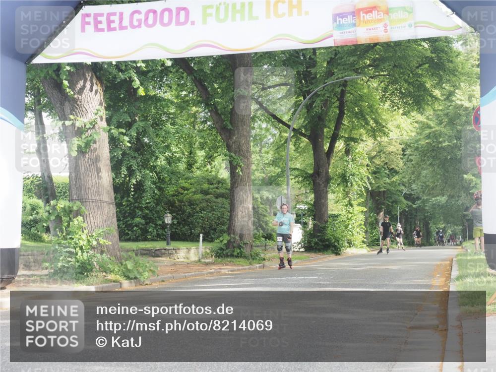29.06.2025 - hella hamburg halbmarathon KatJ http://msf.ph/oto/8214069 29.06.2025 09:35:46 Zwischen KM18-KM19  meine-sportfotos.de