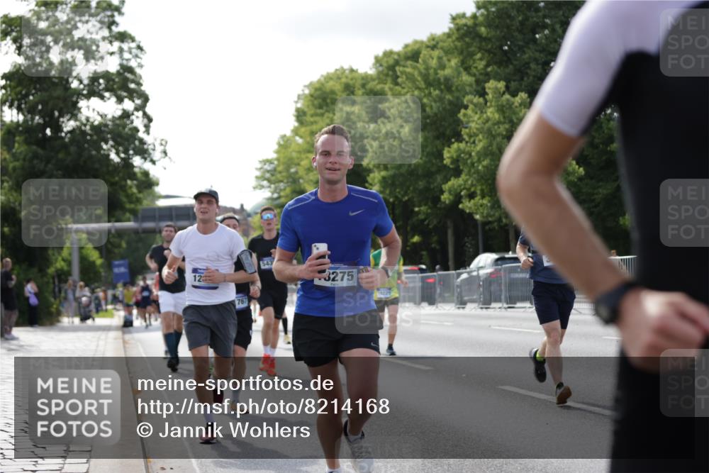 29.06.2025 - hella hamburg halbmarathon Jannik Wohlers http://msf.ph/oto/8214168 29.06.2025 09:49:47 Lombardsbrücke 1615, 1675, 1803, 2415, 3332, 3530, 4823, 5248, 5409, 5436, 6682, 6704, 7495, 7774, 8629, 9294, 9302, 9711, 9979, 10894, 11767, 12292, 12540, 12554, 12895, 13725, 14560, 14691, 14992, 15225, 15336, 15351, 15435, 15521, 16648, 17125, 17620, 17971, 17973, 18154, 18173, 18275, 18276, 18464, 18529, 19229 meine-sportfotos.de