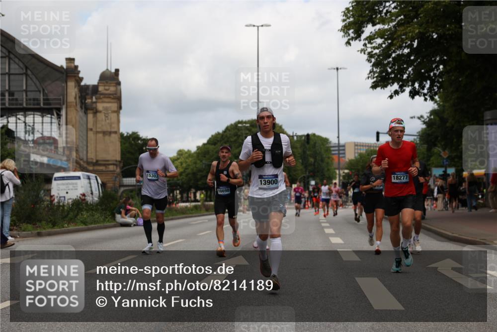 29.06.2025 - hella hamburg halbmarathon Yannick Fuchs http://msf.ph/oto/8214189 29.06.2025 10:32:37 20KM 1505, 3480, 7152, 7154, 7229, 7743, 8002, 8571, 9171, 9643, 9944, 10793, 10922, 11106, 11952, 13595, 13900, 14274, 14992, 15303, 15382, 15888, 16698, 17726, 18193, 18276, 18277, 18529, 18584, 18723 meine-sportfotos.de