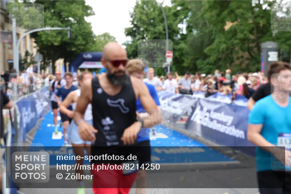 29.06.2025 - hella hamburg halbmarathon Zöllner http://msf.ph/oto/8214250 29.06.2025 10:50:51 Ziel 2234, 2788, 3947, 4839, 5018, 5115, 7052, 8657, 10750, 15426, 15720, 17129, 17908, 18182, 18229, 18370 meine-sportfotos.de