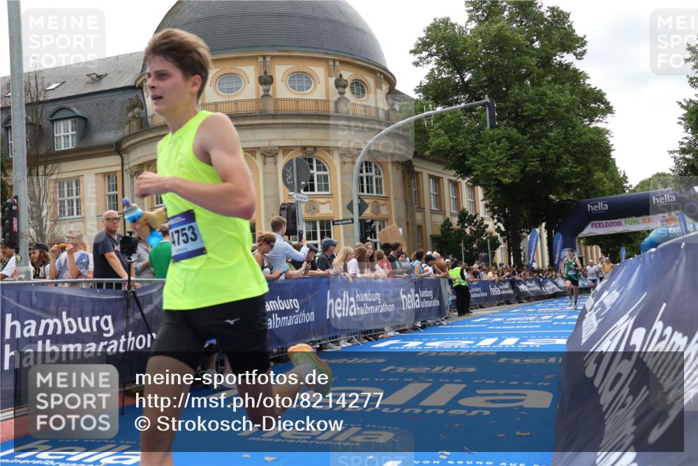 29.06.2025 - hella hamburg halbmarathon Strokosch-Dieckow http://msf.ph/oto/8214277 29.06.2025 10:24:05 Ziel 7331, 9269, 10234, 14753, 17614, 18569, 19041 meine-sportfotos.de