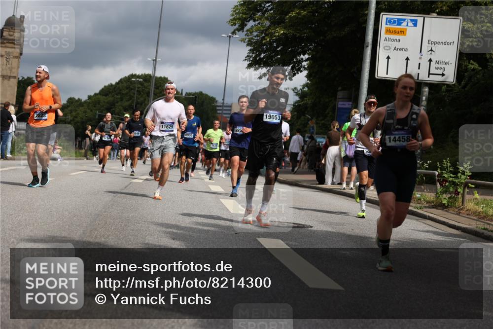 29.06.2025 - hella hamburg halbmarathon Yannick Fuchs http://msf.ph/oto/8214300 29.06.2025 10:45:30 20KM 1335, 1366, 2636, 2718, 2823, 2946, 4033, 4297, 4404, 4839, 4967, 5087, 5336, 5600, 5820, 6776, 7224, 7943, 8508, 8856, 8930, 8989, 9074, 9214, 9476, 9656, 9739, 9793, 9869, 9959, 10057, 10508, 10603, 10667, 10691, 10868, 11124, 11625, 11733, 12450, 13073, 13403, 13707, 13726, 13799, 14012, 14248, 14458, 14994, 15426, 15480, 15496, 15871, 15899, 16666, 16907, 17131, 17530, 17682, 17962, 18820, 19020, 19053 meine-sportfotos.de