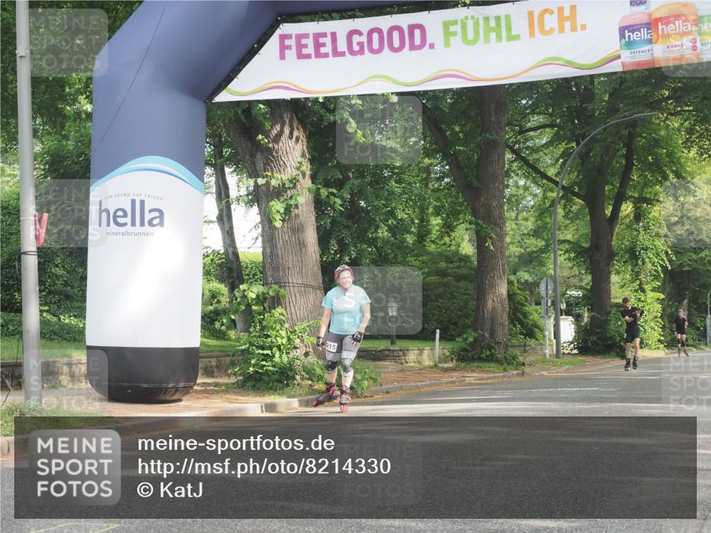29.06.2025 - hella hamburg halbmarathon KatJ http://msf.ph/oto/8214330 29.06.2025 09:35:49 Zwischen KM18-KM19  meine-sportfotos.de