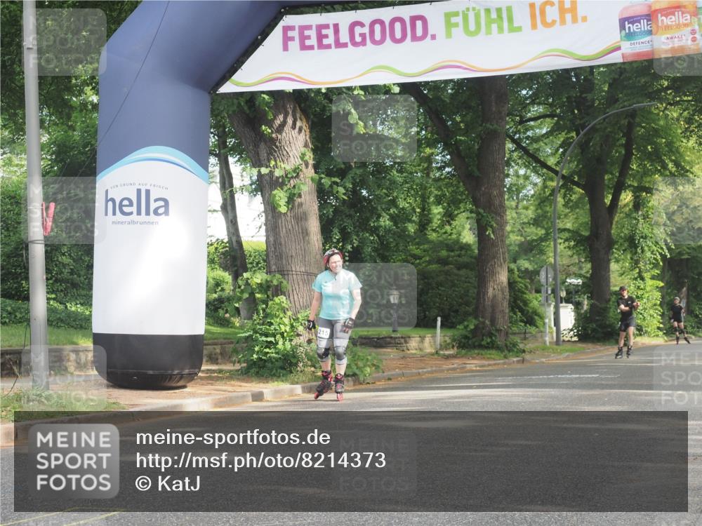 29.06.2025 - hella hamburg halbmarathon KatJ http://msf.ph/oto/8214373 29.06.2025 09:35:49 Zwischen KM18-KM19  meine-sportfotos.de