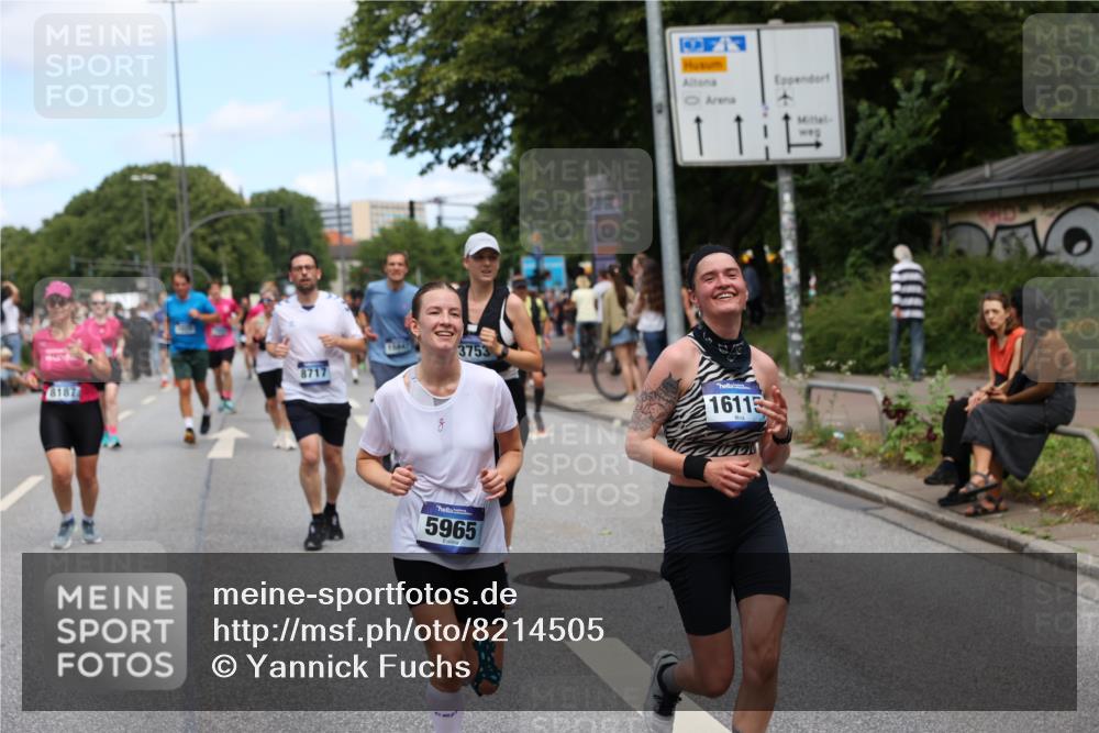 29.06.2025 - hella hamburg halbmarathon Yannick Fuchs http://msf.ph/oto/8214505 29.06.2025 11:23:31 20KM 1025, 1395, 1534, 1890, 2588, 2744, 3358, 3430, 3708, 3752, 3753, 3765, 4111, 4314, 4580, 5223, 5343, 5437, 5561, 5825, 5965, 6034, 6103, 6570, 6746, 8187, 8717, 8855, 9780, 9927, 10336, 10921, 11168, 11245, 11984, 12073, 12326, 14000, 14099, 14433, 14439, 14610, 14611, 14644, 14649, 15409, 15739, 15847, 15853, 16115, 16383, 17742, 18369, 18706, 18860 meine-sportfotos.de