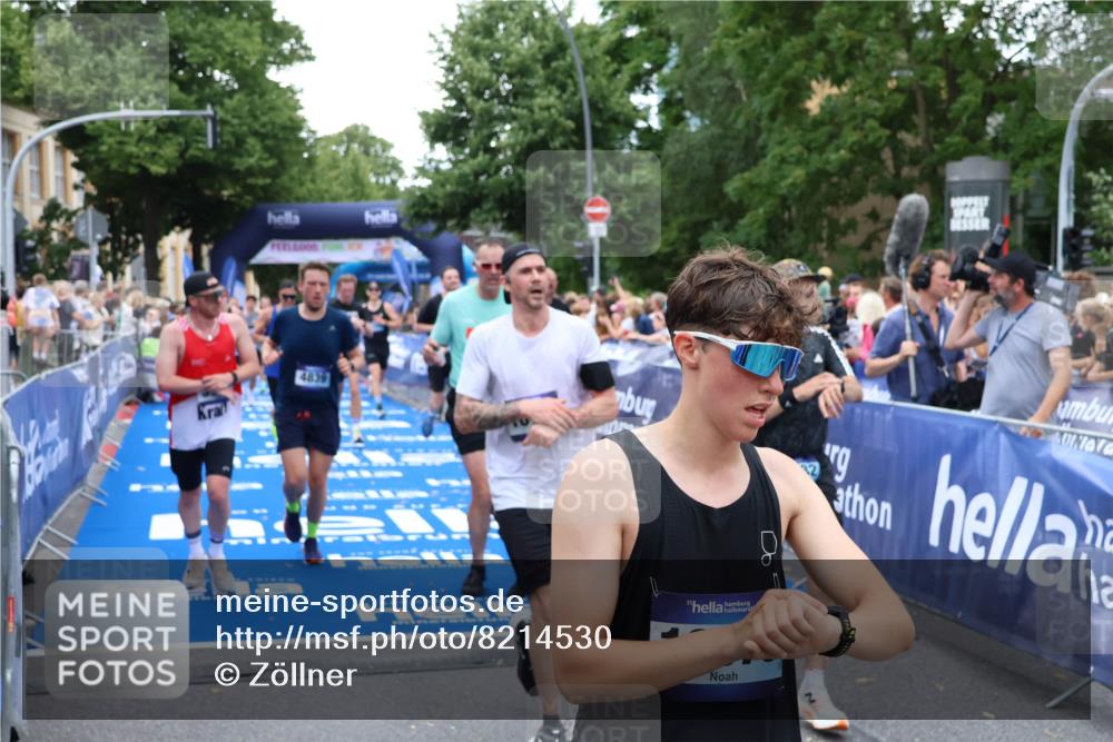 29.06.2025 - hella hamburg halbmarathon Zöllner http://msf.ph/oto/8214530 29.06.2025 10:50:58 Ziel 1466, 2207, 3654, 3947, 4839, 5018, 7052, 7369, 8205, 8572, 10215, 10750, 11551, 12778, 13687, 15362, 15395, 15643, 16285, 18182 meine-sportfotos.de