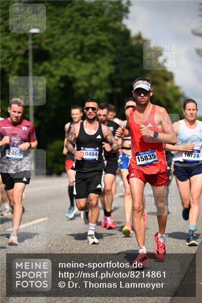 29.06.2025 - hella hamburg halbmarathon Dr. Thomas Lammeyer http://msf.ph/oto/8214861 29.06.2025 09:49:12 Kennedybrücke 57, 1686, 1707, 1894, 4463, 4812, 5187, 5550, 6495, 6878, 7055, 7186, 7880, 7965, 8062, 9345, 10484, 10876, 11120, 11199 meine-sportfotos.de