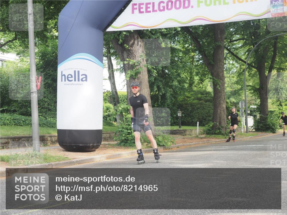 29.06.2025 - hella hamburg halbmarathon KatJ http://msf.ph/oto/8214965 29.06.2025 09:35:54 Zwischen KM18-KM19  meine-sportfotos.de