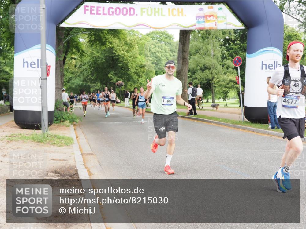 29.06.2025 - hella hamburg halbmarathon MichiJ http://msf.ph/oto/8215030 29.06.2025 10:23:34 Zwischen KM18-KM19 3005, 4477, 5152, 11230, 11661, 14069, 17489 meine-sportfotos.de