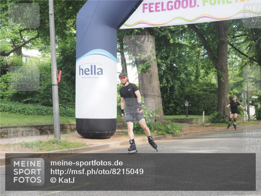 29.06.2025 - hella hamburg halbmarathon KatJ http://msf.ph/oto/8215049 29.06.2025 09:35:54 Zwischen KM18-KM19  meine-sportfotos.de