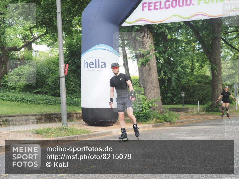 29.06.2025 - hella hamburg halbmarathon KatJ http://msf.ph/oto/8215079 29.06.2025 09:35:55 Zwischen KM18-KM19  meine-sportfotos.de