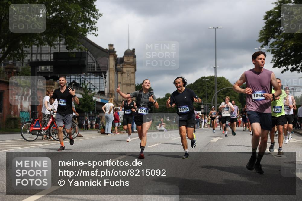 29.06.2025 - hella hamburg halbmarathon Yannick Fuchs http://msf.ph/oto/8215092 29.06.2025 10:45:34 20KM 1335, 2636, 2718, 2823, 2946, 4033, 4297, 4404, 4839, 4967, 5087, 5336, 5600, 5820, 6776, 7224, 7786, 7943, 8413, 8856, 8930, 8989, 9074, 9214, 9476, 9656, 9739, 9793, 9869, 9959, 10057, 10667, 10691, 10868, 11124, 11625, 12224, 12450, 13403, 13707, 13726, 13799, 14012, 14248, 14458, 14865, 14994, 15426, 15496, 15643, 15899, 16666, 17033, 17131, 17530, 17682, 17962, 17978, 18019, 18820, 19020, 19053 meine-sportfotos.de
