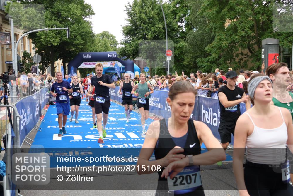 29.06.2025 - hella hamburg halbmarathon Zöllner http://msf.ph/oto/8215108 29.06.2025 10:51:07 Ziel 1366, 1630, 4077, 4816, 4967, 8117, 8261, 8508, 8704, 10508, 10603, 12778, 13008, 14125, 17221, 17384, 18066, 18350 meine-sportfotos.de