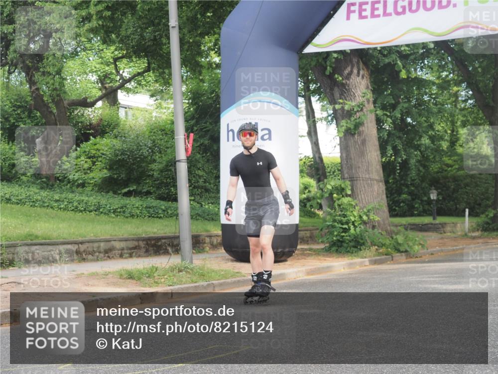 29.06.2025 - hella hamburg halbmarathon KatJ http://msf.ph/oto/8215124 29.06.2025 09:35:55 Zwischen KM18-KM19  meine-sportfotos.de