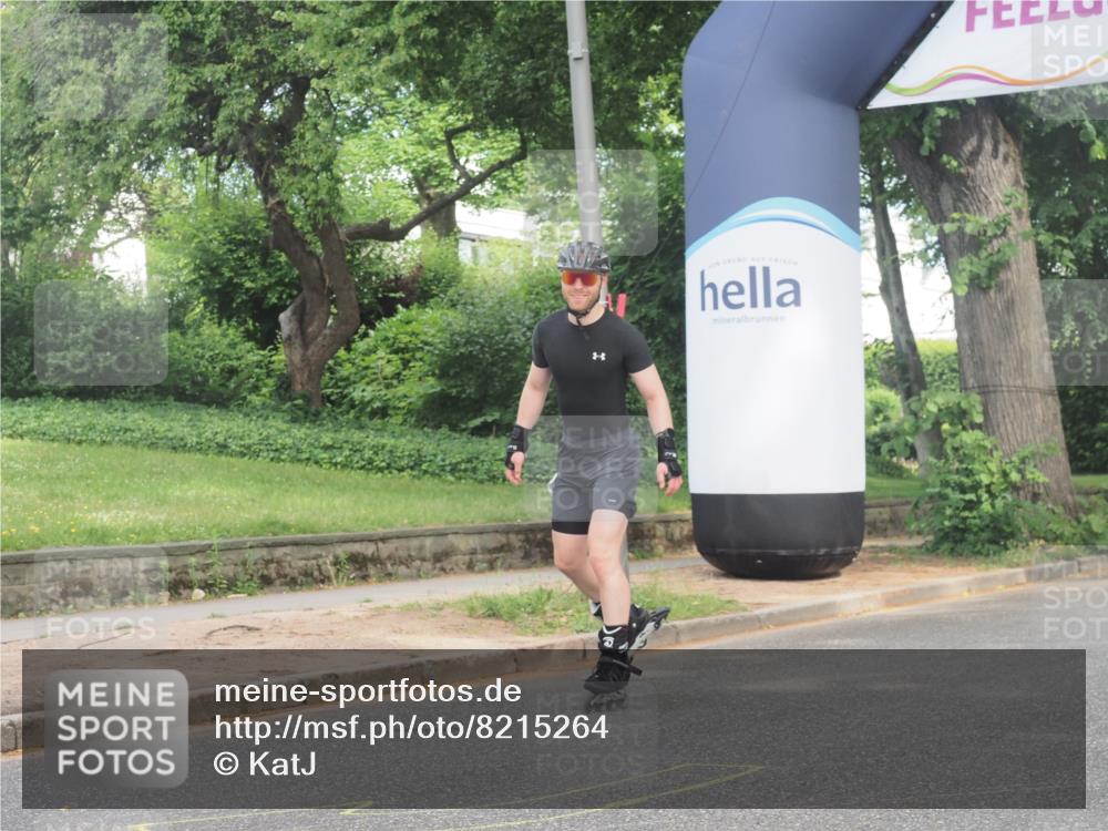 29.06.2025 - hella hamburg halbmarathon KatJ http://msf.ph/oto/8215264 29.06.2025 09:35:55 Zwischen KM18-KM19  meine-sportfotos.de