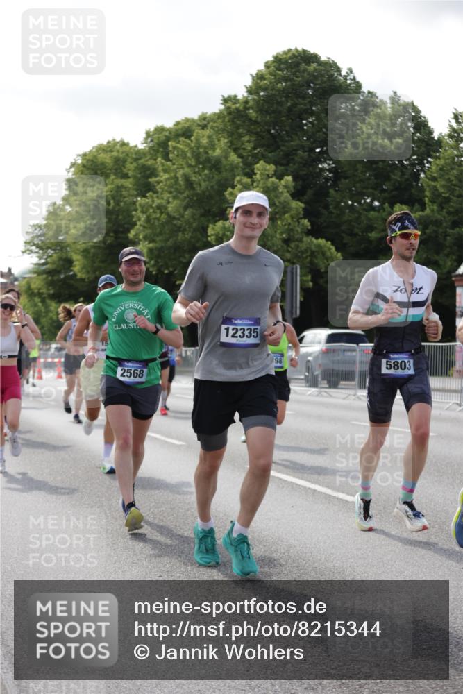 29.06.2025 - hella hamburg halbmarathon Jannik Wohlers http://msf.ph/oto/8215344 29.06.2025 09:49:54 Lombardsbrücke 1675, 1688, 1803, 2568, 2826, 3332, 4398, 4823, 5409, 5436, 5791, 5803, 6649, 6704, 7774, 8450, 9017, 9302, 9365, 9711, 10218, 10894, 11619, 11767, 12292, 12335, 12540, 12554, 12895, 13725, 14691, 14992, 15225, 15257, 15336, 15435, 15521, 16648, 16697, 17425, 17620, 17973, 18154, 18275, 18276, 19116, 19229 meine-sportfotos.de
