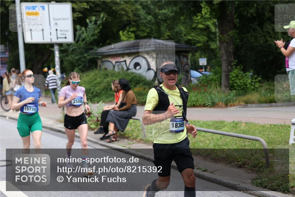 29.06.2025 - hella hamburg halbmarathon Yannick Fuchs http://msf.ph/oto/8215392 29.06.2025 11:23:36 20KM 1025, 1395, 1534, 2325, 2588, 2744, 3358, 3430, 3708, 3752, 3753, 3765, 4111, 4314, 4580, 5223, 5343, 5561, 5825, 5965, 6034, 6103, 6570, 6746, 8187, 8717, 8855, 9183, 9927, 10336, 10921, 11168, 11783, 11984, 12073, 12126, 14000, 14099, 14433, 14439, 14644, 14918, 15409, 15739, 15847, 15853, 16115, 16143, 16383, 17742, 18369, 18706, 18860 meine-sportfotos.de