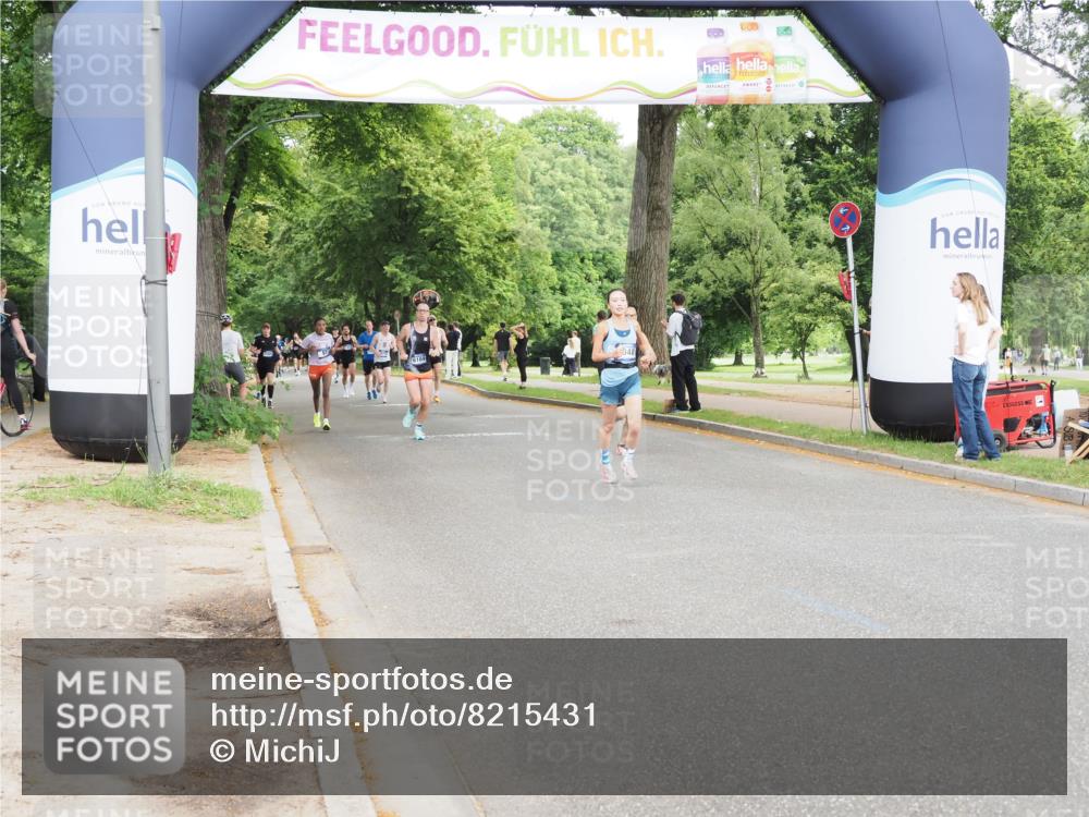 29.06.2025 - hella hamburg halbmarathon MichiJ http://msf.ph/oto/8215431 29.06.2025 10:23:36 Zwischen KM18-KM19 3005, 4477, 5048, 5152, 11661, 14069, 17489 meine-sportfotos.de