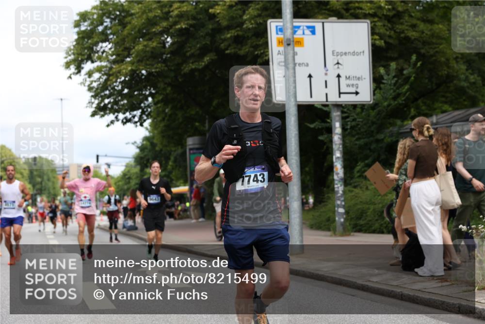 29.06.2025 - hella hamburg halbmarathon Yannick Fuchs http://msf.ph/oto/8215499 29.06.2025 10:32:46 20KM 1042, 1615, 1688, 1710, 2745, 3530, 7152, 7154, 7229, 7743, 8002, 8571, 9171, 9643, 10793, 11952, 13900, 14274, 14688, 14992, 15303, 15382, 16698, 18276, 18277, 18529, 18584, 18723 meine-sportfotos.de