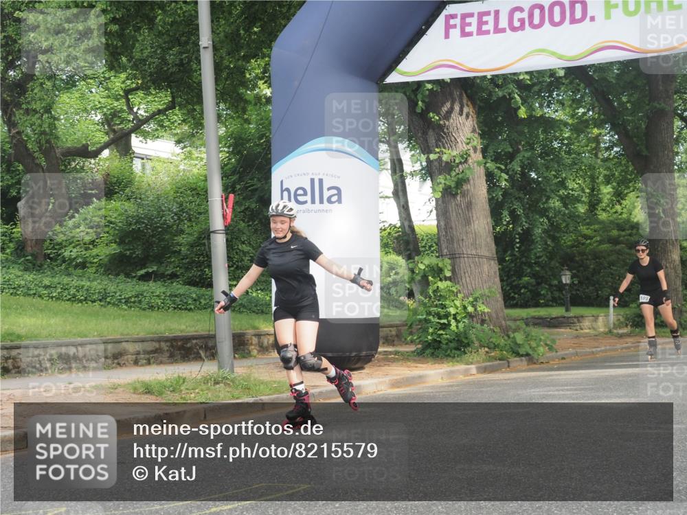 29.06.2025 - hella hamburg halbmarathon KatJ http://msf.ph/oto/8215579 29.06.2025 09:35:58 Zwischen KM18-KM19  meine-sportfotos.de