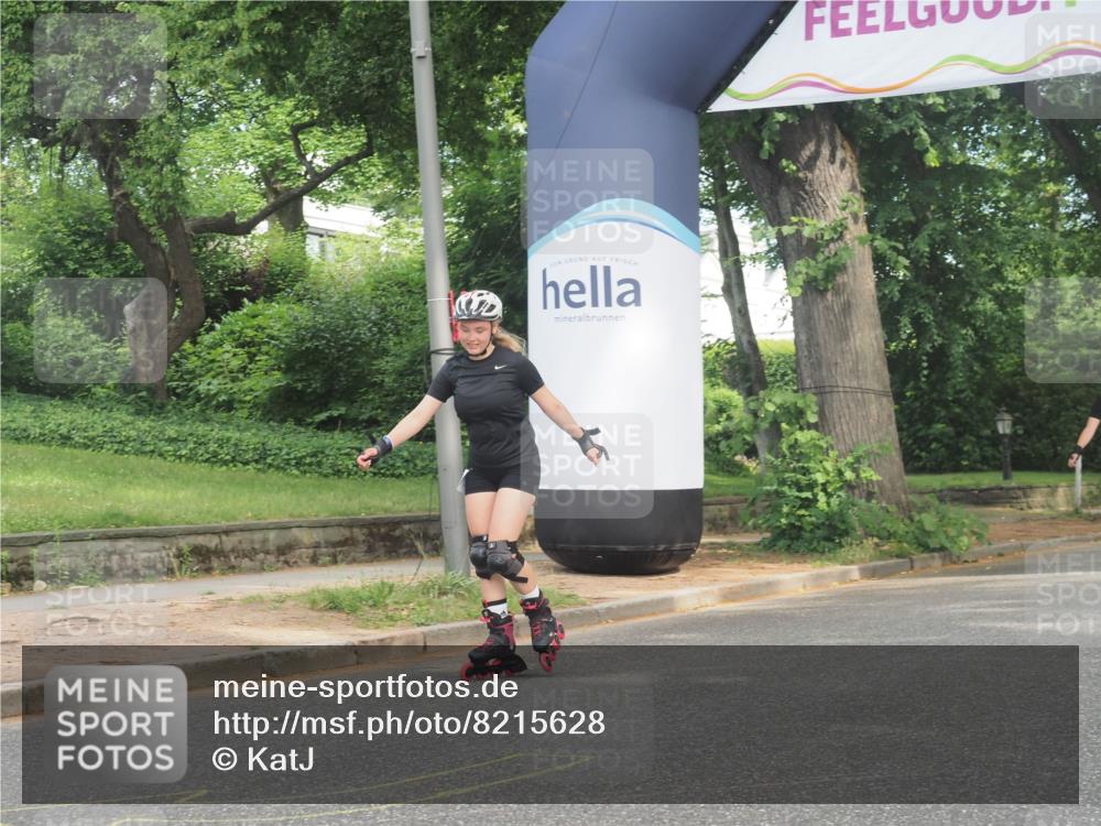 29.06.2025 - hella hamburg halbmarathon KatJ http://msf.ph/oto/8215628 29.06.2025 09:35:58 Zwischen KM18-KM19  meine-sportfotos.de