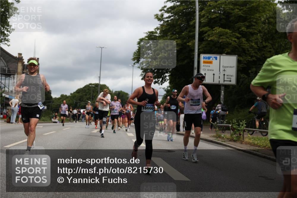 29.06.2025 - hella hamburg halbmarathon Yannick Fuchs http://msf.ph/oto/8215730 29.06.2025 10:45:37 20KM 1335, 2364, 2396, 2636, 2670, 2718, 2818, 2823, 2946, 4033, 4297, 4404, 4839, 4967, 5087, 5102, 5820, 6776, 7224, 7786, 7943, 8413, 8856, 8930, 9074, 9214, 9476, 9656, 9739, 9793, 9869, 9959, 10667, 10691, 10868, 11124, 11625, 11791, 12224, 12450, 13403, 13707, 13726, 13799, 14012, 14248, 14458, 14865, 14994, 15426, 15496, 15643, 15899, 16666, 17033, 17131, 17530, 17682, 17815, 17962, 17978, 18019, 18820, 18869, 19020, 19053 meine-sportfotos.de