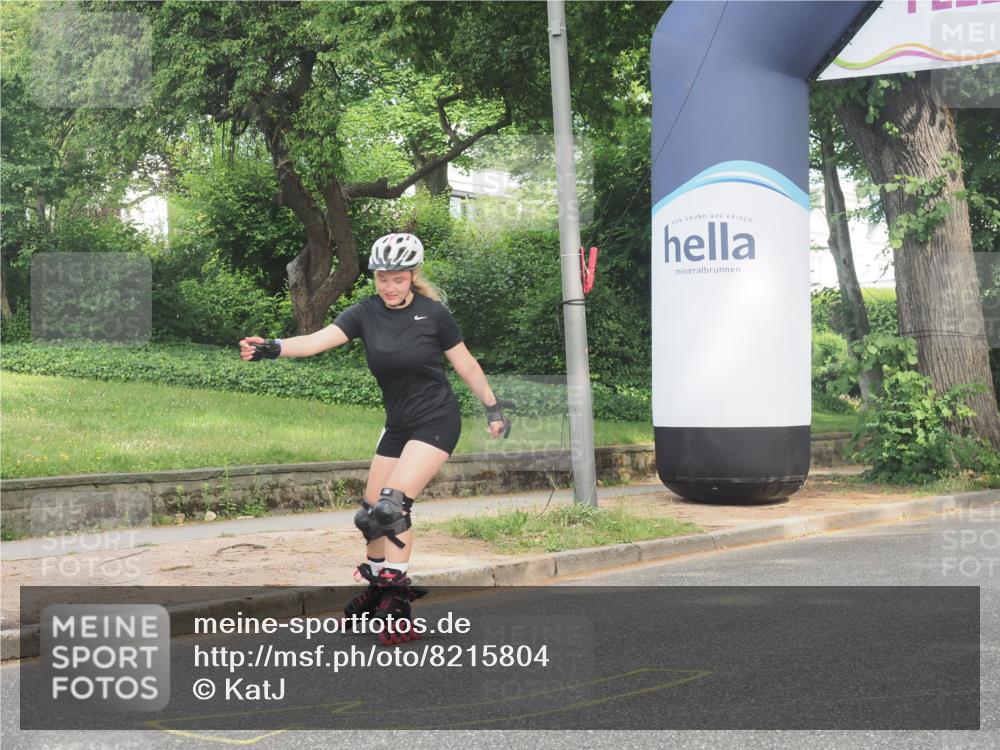 29.06.2025 - hella hamburg halbmarathon KatJ http://msf.ph/oto/8215804 29.06.2025 09:35:58 Zwischen KM18-KM19  meine-sportfotos.de