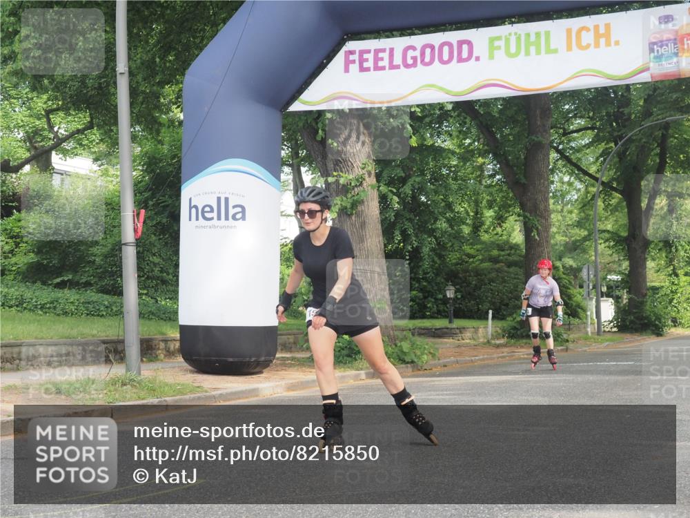 29.06.2025 - hella hamburg halbmarathon KatJ http://msf.ph/oto/8215850 29.06.2025 09:36:00 Zwischen KM18-KM19  meine-sportfotos.de