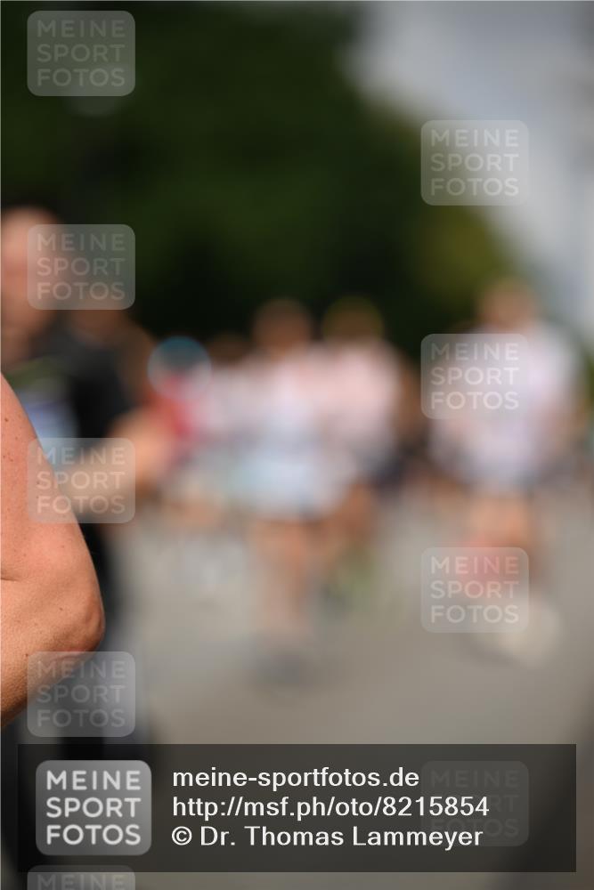 29.06.2025 - hella hamburg halbmarathon Dr. Thomas Lammeyer http://msf.ph/oto/8215854 29.06.2025 09:49:16 Kennedybrücke 57, 1686, 1707, 1894, 2525, 4463, 4812, 5187, 5550, 6495, 6878, 7055, 7186, 7880, 7965, 8062, 9345, 10453, 10484, 10876, 11199 meine-sportfotos.de