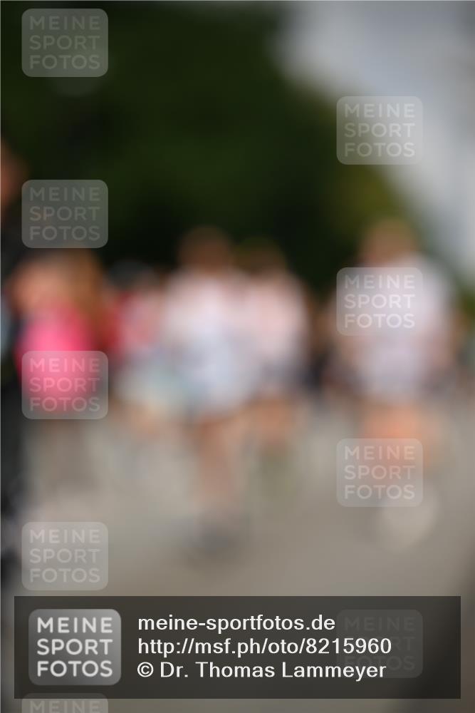 29.06.2025 - hella hamburg halbmarathon Dr. Thomas Lammeyer http://msf.ph/oto/8215960 29.06.2025 09:49:16 Kennedybrücke 57, 1686, 1707, 1894, 2525, 4463, 4812, 5187, 5550, 6495, 6878, 7055, 7186, 7880, 7965, 8062, 9345, 10453, 10484, 10876, 11199 meine-sportfotos.de