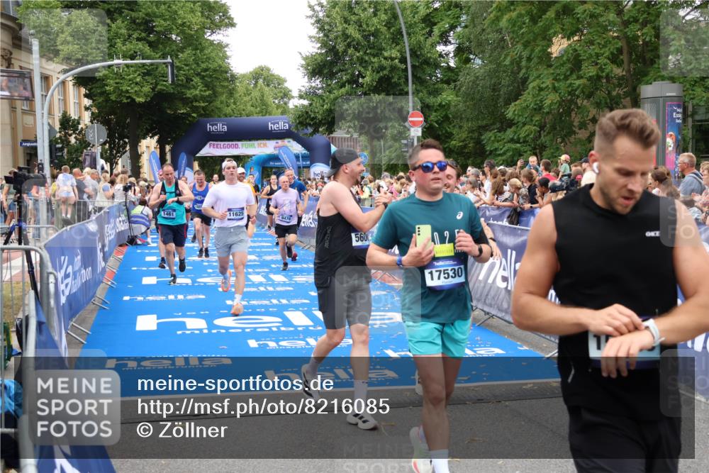 29.06.2025 - hella hamburg halbmarathon Zöllner http://msf.ph/oto/8216085 29.06.2025 10:51:20 Ziel 1461, 1817, 2636, 2718, 4404, 4814, 5600, 6657, 6776, 8316, 8930, 9476, 10480, 10667, 10868, 11512, 11625, 12016, 13047, 14865, 14994, 15480, 17530, 18019 meine-sportfotos.de
