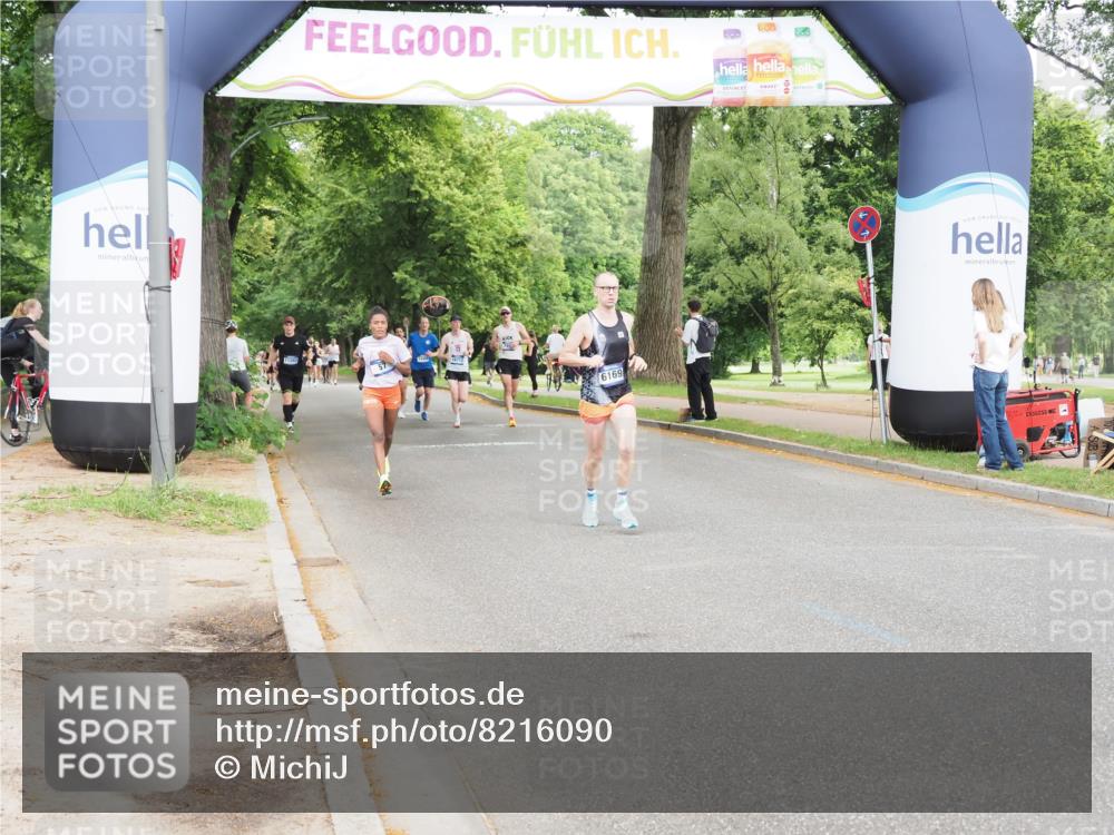 29.06.2025 - hella hamburg halbmarathon MichiJ http://msf.ph/oto/8216090 29.06.2025 10:23:39 Zwischen KM18-KM19 57, 4477, 5048, 9519, 11661, 14069 meine-sportfotos.de